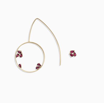 نامتقارن میخی انار