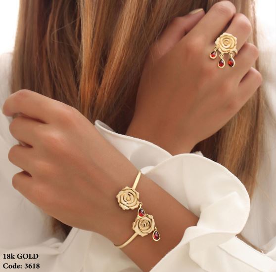 دستبند Open Bangle گل رز